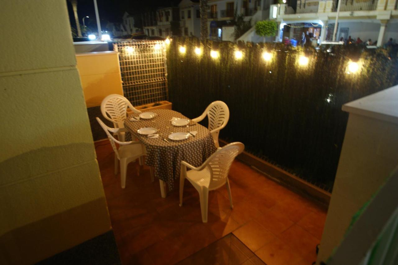 Apartamento En Vera A 300 M De La Playa, Con Patio Y Salida Directa A Calle 외부 사진