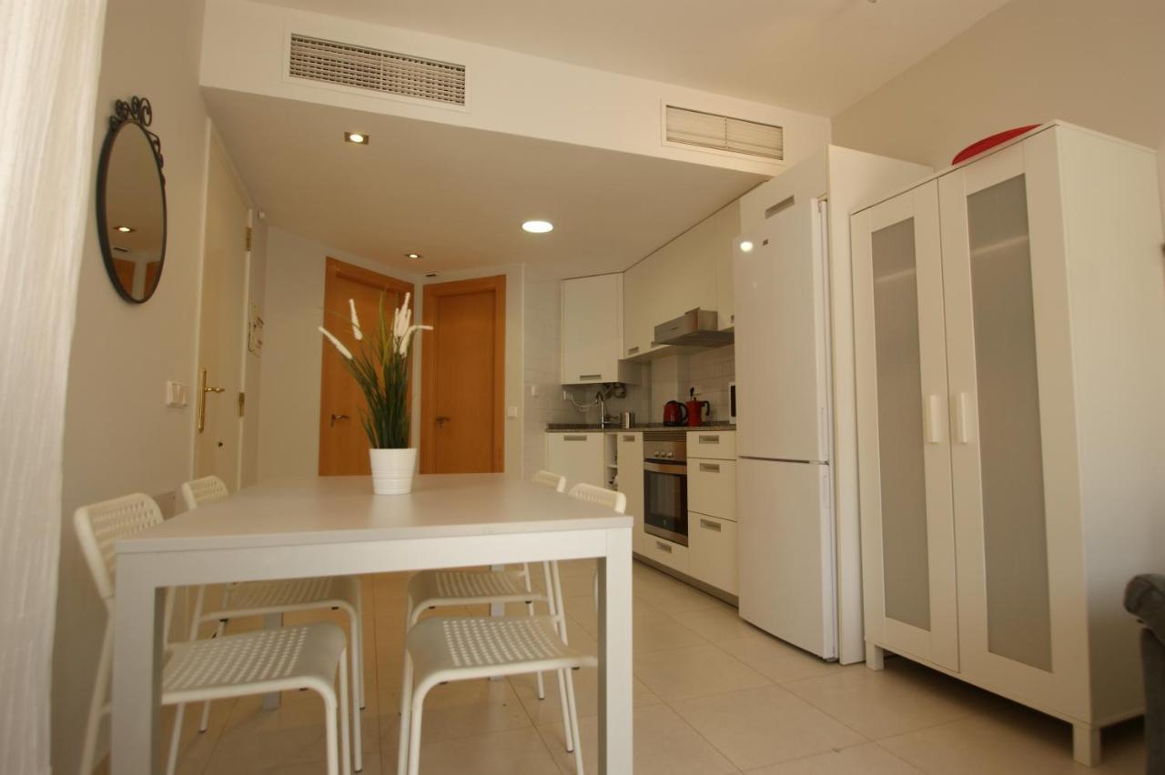 Apartamento En Vera A 300 M De La Playa, Con Patio Y Salida Directa A Calle 외부 사진