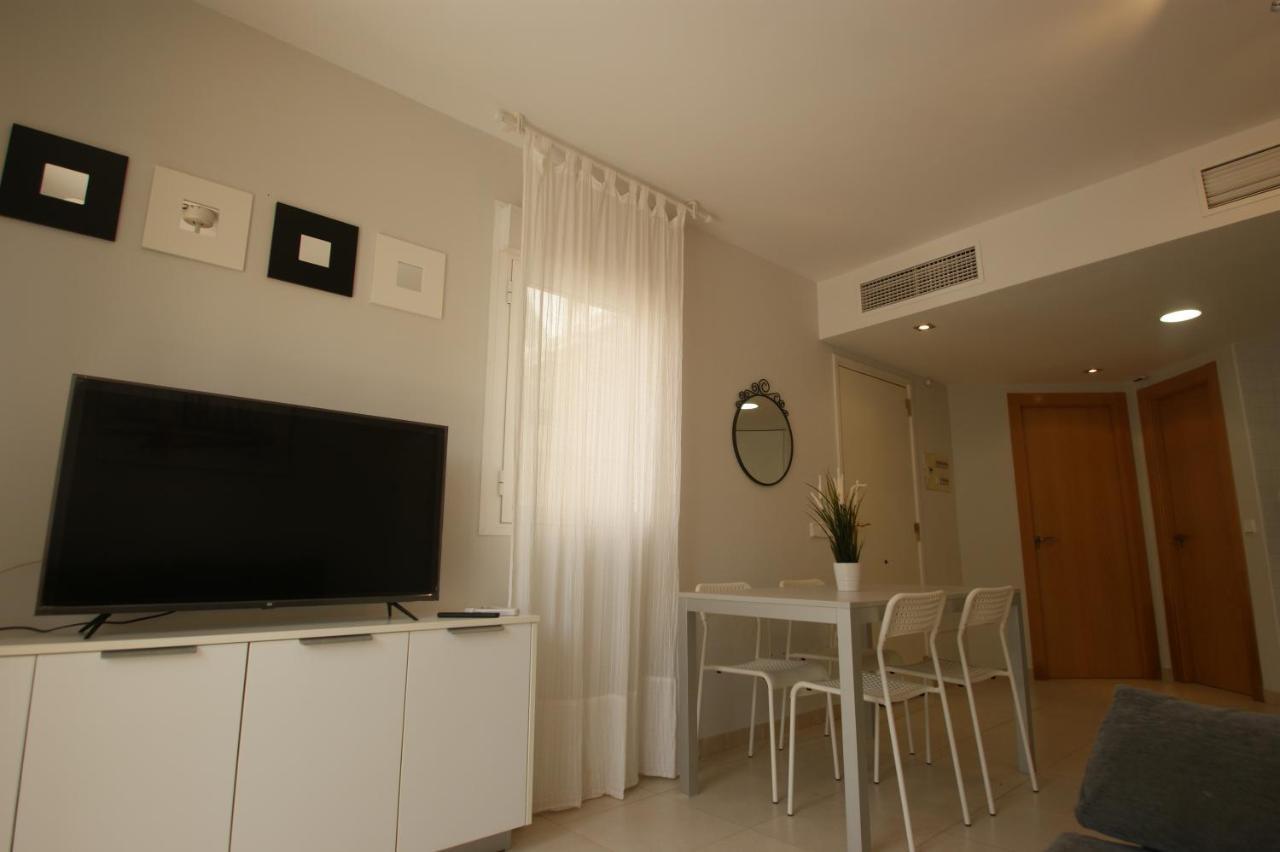 Apartamento En Vera A 300 M De La Playa, Con Patio Y Salida Directa A Calle 외부 사진
